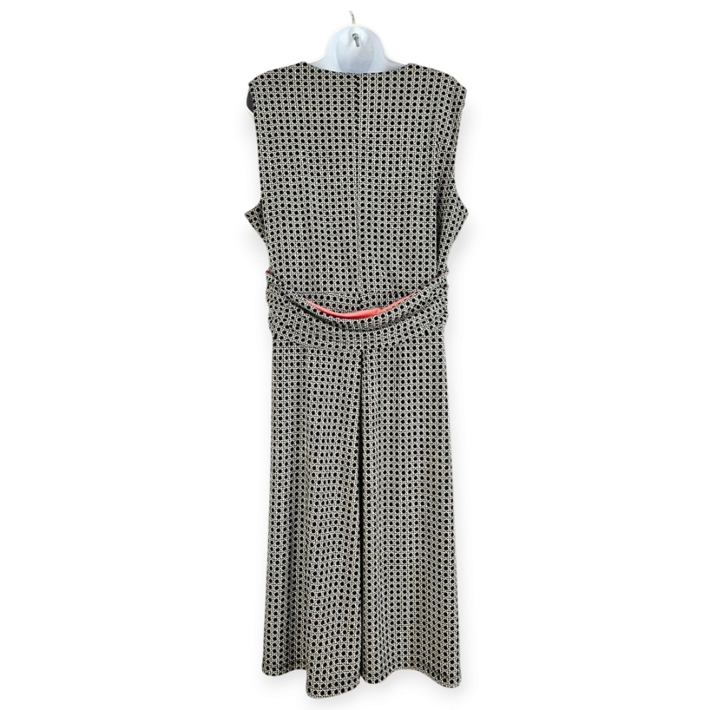 NWOT Lands End Black Whote Geometric Fit & Flare Faux Wrap Dress Womens Large - Picture 2 of 8